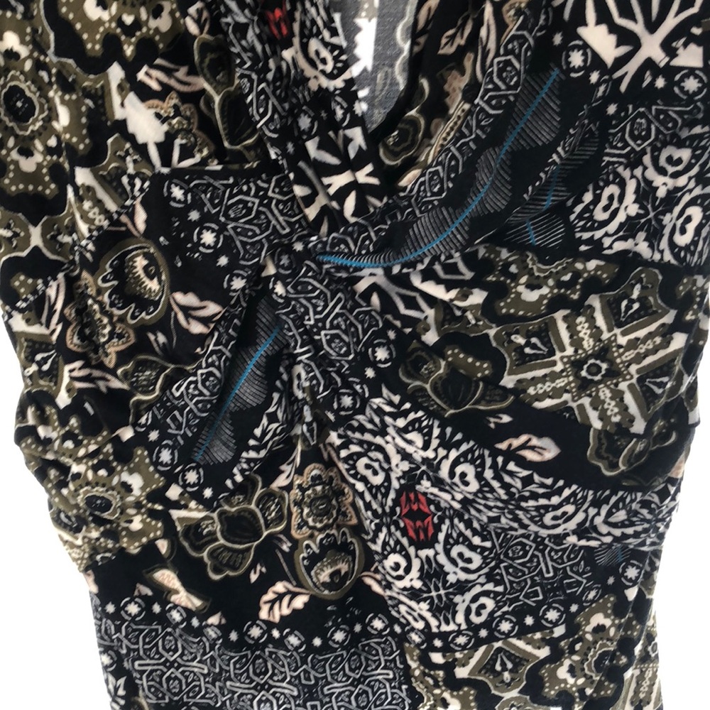 Pattern blouse - Picture 3 of 3